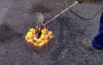Llandefaelog Trer Graig flat roofing repairs